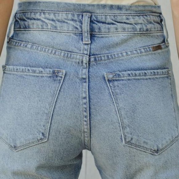 Take Me Shopping High Rise Mom Jean - Picture 5 of 5